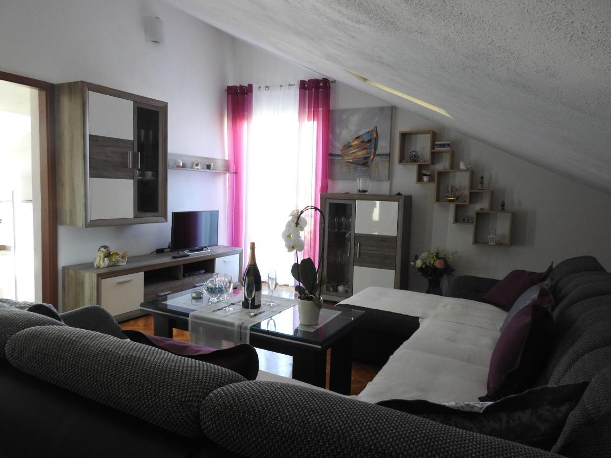 Marini Apartmani Трогір Екстер'єр фото