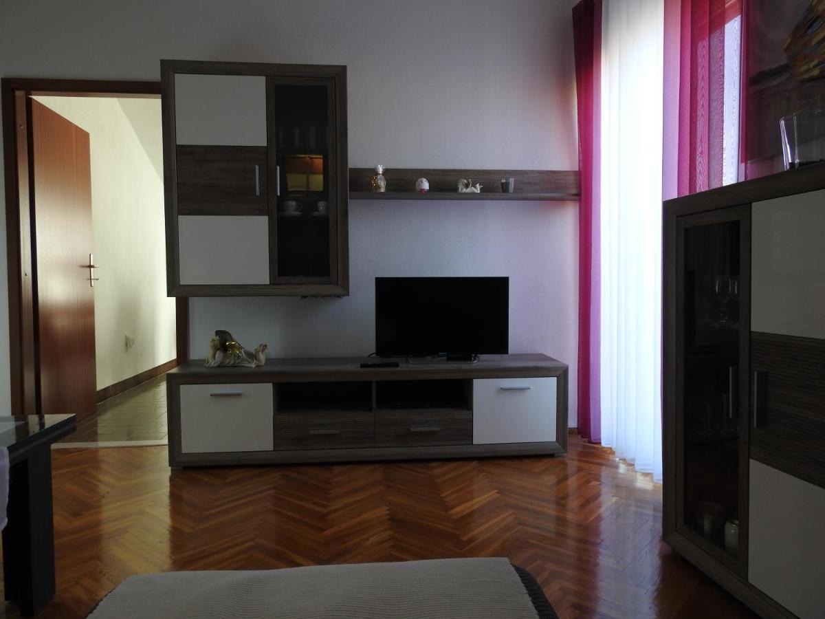 Marini Apartmani Трогір Екстер'єр фото