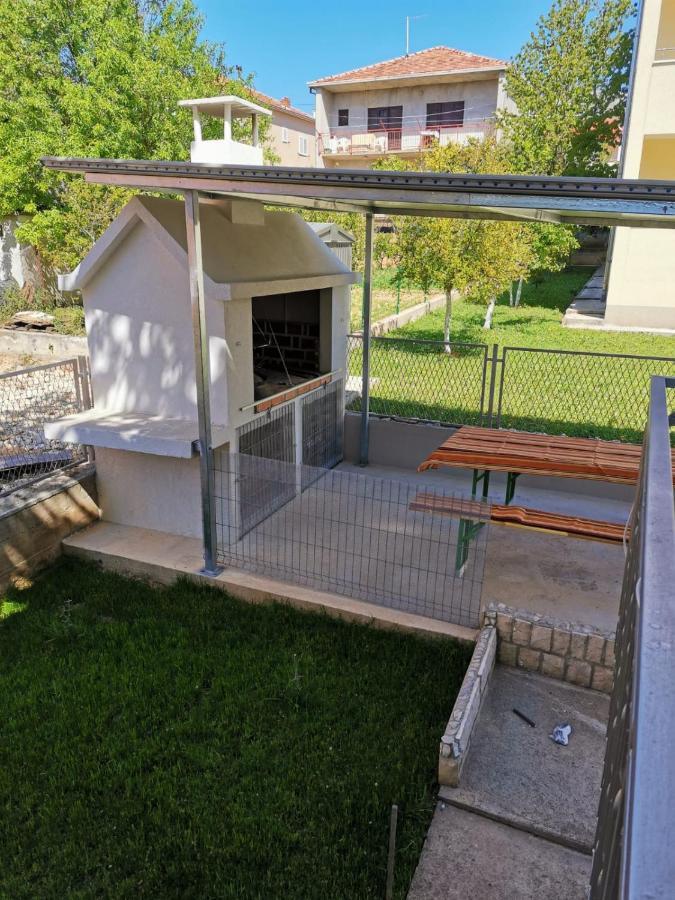 Marini Apartmani Трогір Екстер'єр фото
