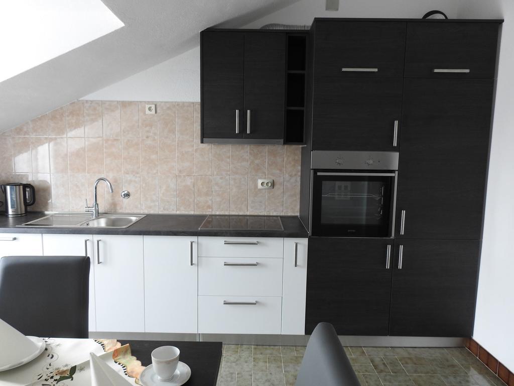 Marini Apartmani Трогір Екстер'єр фото