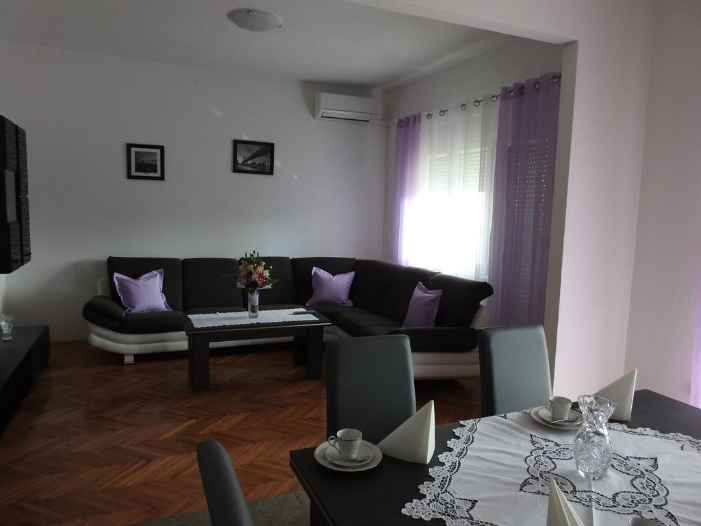 Marini Apartmani Трогір Екстер'єр фото